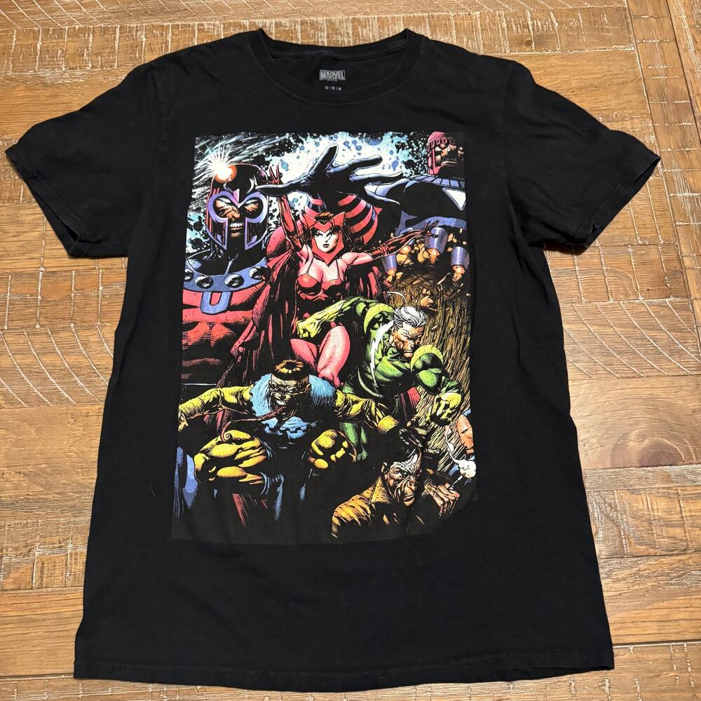 Marvel Comics T-Shirt M Medium